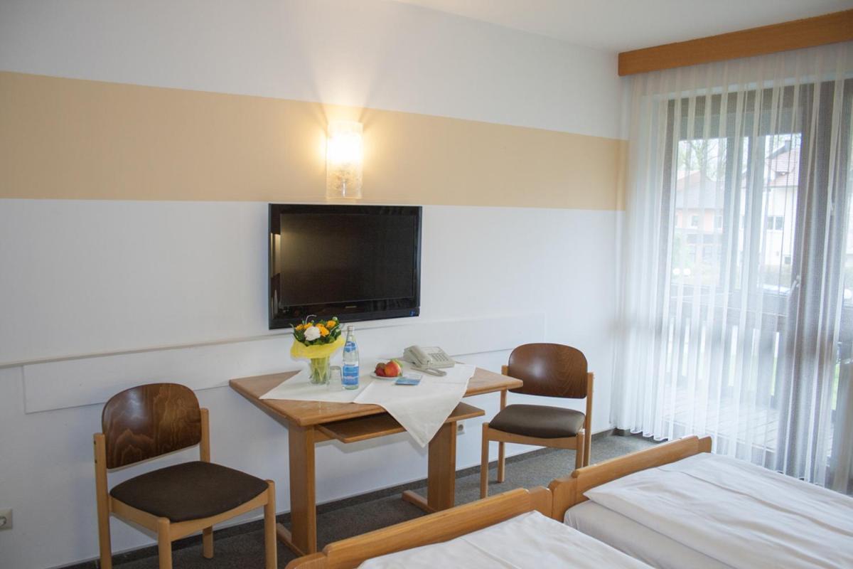 Hotel Am Regenbogen Cham Εξωτερικό φωτογραφία
